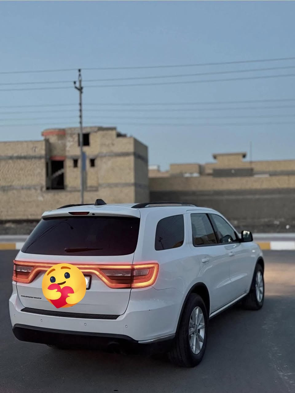 سلام عليكم دورنكو للبيع ٢٠١٤معلايه ٢٠٢٣داخل سياره عسلي سياره نضيفه مابيه حادث مثل ماموضع بصوره كشنات ملكي لون عسلي جلد  حساسات خلفيه شاشه جبيره غرفه سياره جديده تبريد شغال لايت زنون كشن كهربائي مكان سياره ناصريه سعر ١٩٣ بيه مجال لاستفسار رقم ***********
