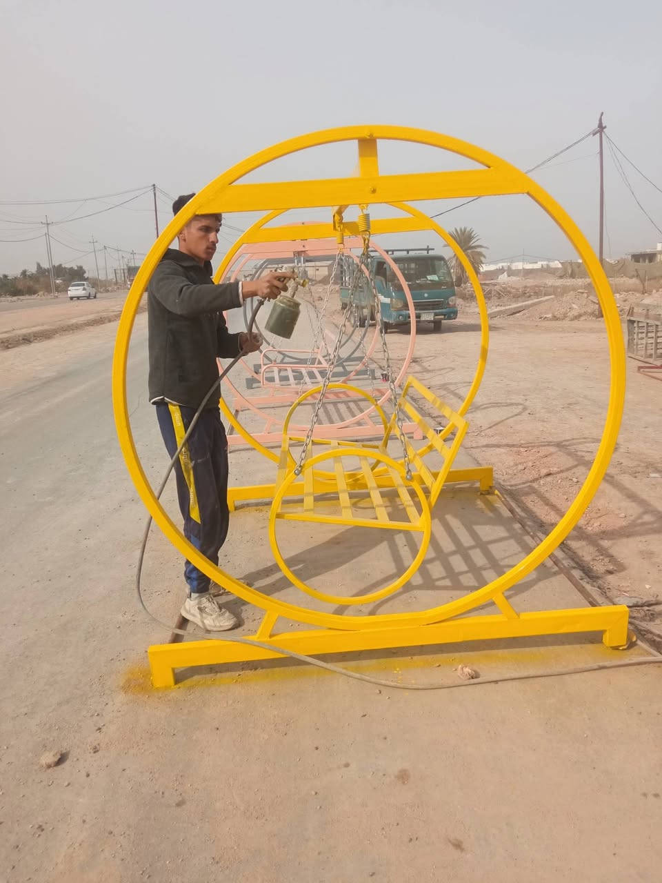 حدايه الغراوي 
عمل المراجيح 
***********
***********
