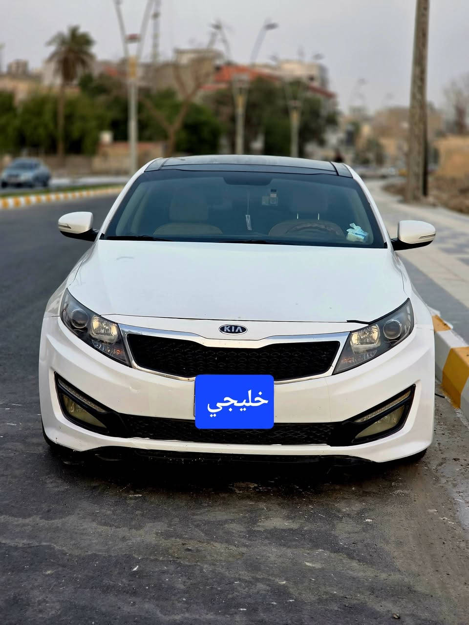 السعر 127 قفل بيع مستعجل
اوبتيما 2012 خليجي
محرك 2000 دوش

مواصفات السيارة

بانوراما 

شاشة حجم 9انج

كامرة خلفية 

كامرة حوادث امامي

كامرة حوادث خلفي

تحكم استيرن 4 جهات 

اشاير بالمري 

تحكم بالمري

تخم تاير جديد  شرط صارله كم يوم 

حداديه جديده 

سياره حلوه وبالعافية ع الياخذها 

مكان السيارة ذي / قار الناصرية  

استفسار اكثر اتصل 

***********

سيارة بيها نص جاملغ صبغ جهة العبري فقط اثر طخة
