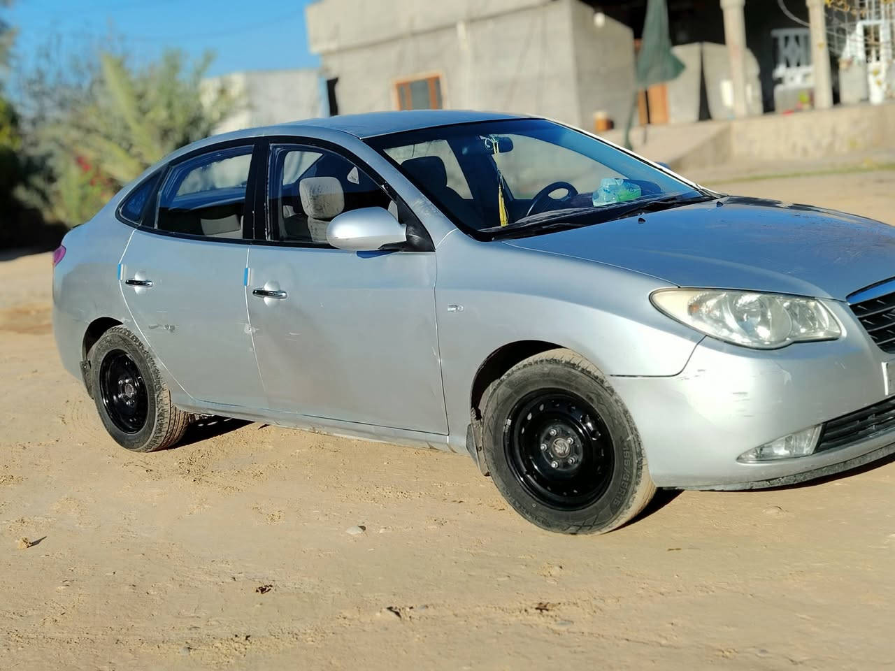 الالنترا أفانتي أدوات للبيع  السياره جاهزه من كل النواحي تدفئه تبريد كهربائيات شلع شغاله مابيها اي نقص السعر39 اتصال *********** المكان كركوك الحويجه الحلوات (مكلف بل نشر)
