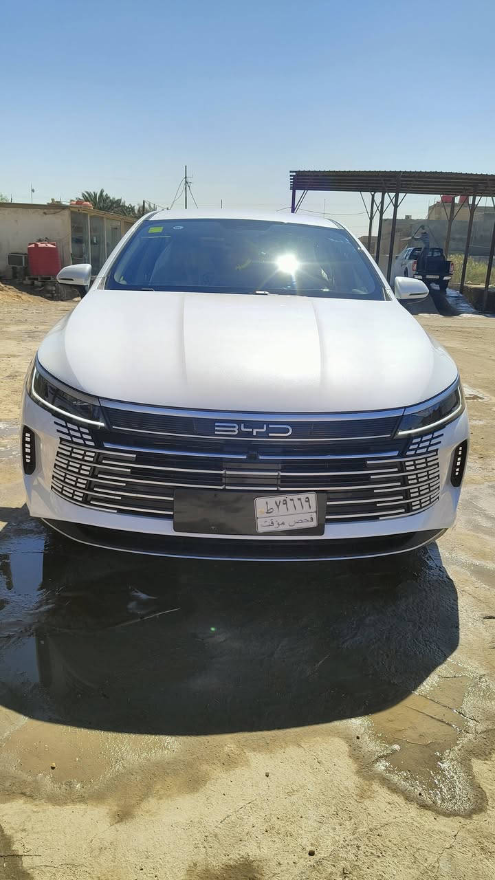 السلام عليكم ورحمة الله وبركاته 

بيوايدي دستوير 2025  
جديدة كفاله من الشخط 
فول مواصفات 
كهرباء بانزين  

السعر 18 مليون او 500 
***********
