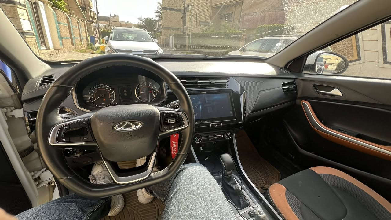 السلام عليكم
تيكو 2 برو موديل2022 
كير مكينه مكفولات 
ومسويله ادامه كامله للسياره 
تبريد ثلج 
بيه بارد 4 اصابع بل باب الخلفي الايسر والباقي مكفول 
مواصفات عاديه 
كامره خلفيه 
كشنات مخمل 
مانع انزلاق 
مكينه 1500 
سياره نضيفه وجديده 
ماشيه 55 الف كيلو 
السعر 108 وبيه مجال العنوان بغداد السيديه 
***********
