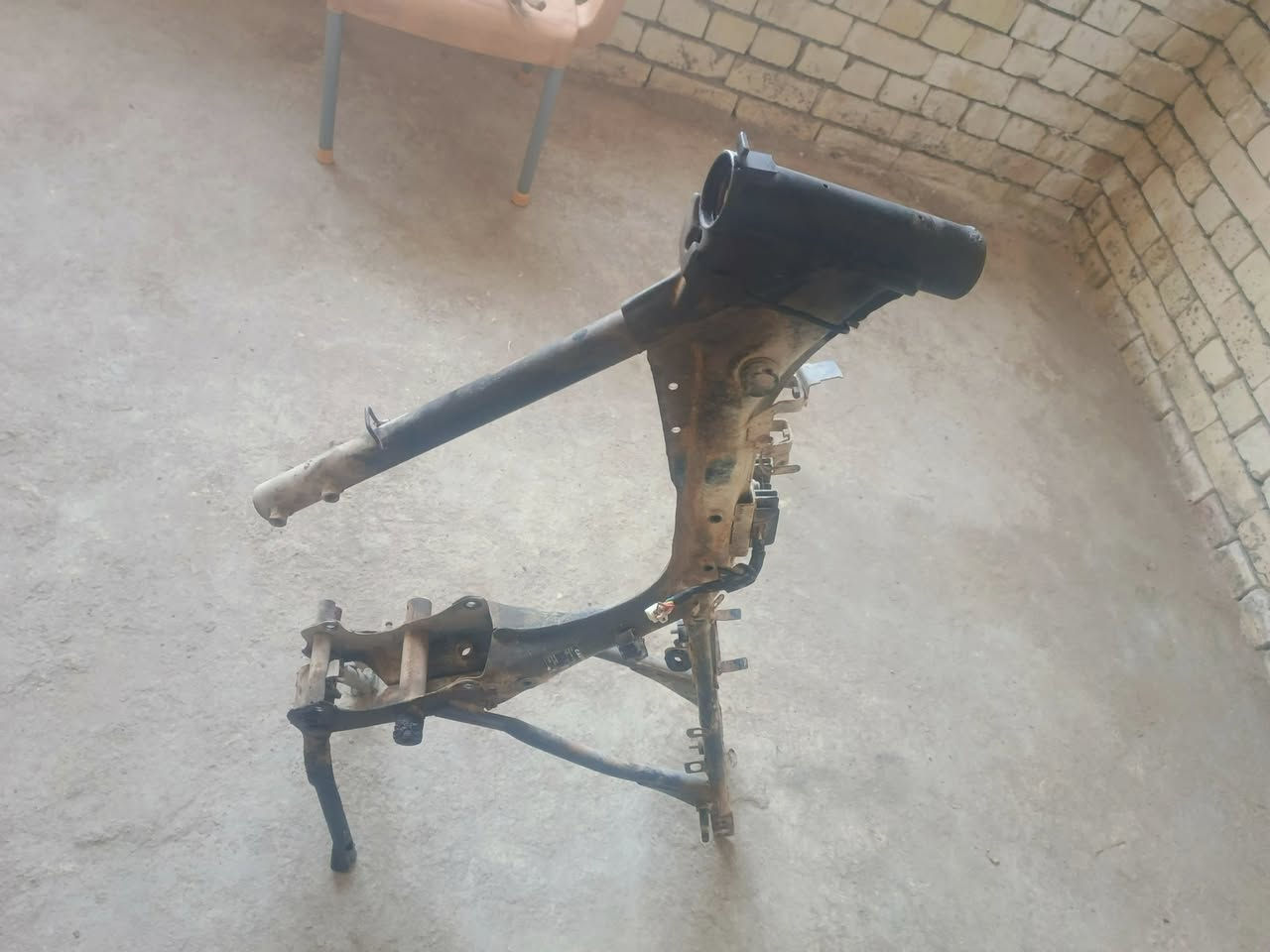 سلام عليكم شاصي لبيع
مل  ارشه  أوراق ءصولي مديل ١٣ 
السعر 250لمكاني كربلاء حي لجهات 
رقمي ***********
