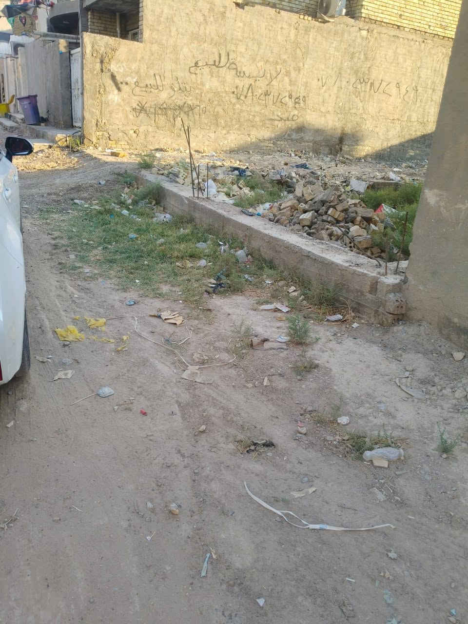 قطعة أرض لبيع مساحة 100 م عنوان دور الشرطه مولدة المصري قرب اسواق قطر الندى ***********
