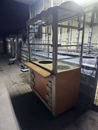 عربانه لبلبي خانتين جديده مشتغله سبوع  سعره ١٥٠ وبيه مجال بسيط  مكاني ...