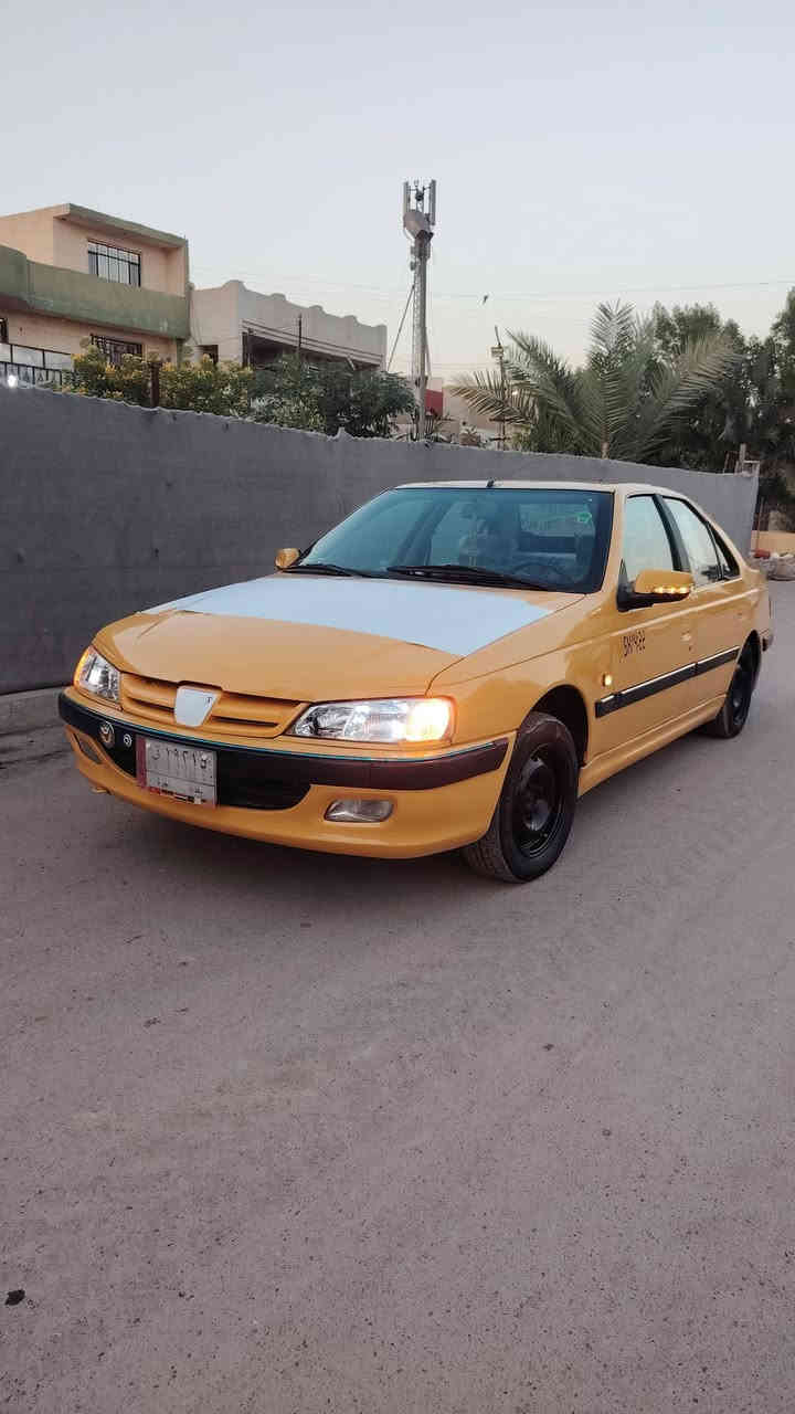 للبيع بيجو بارص موديل 2015 رقم بغداد مشروع وطني السيارة صاحبها متوفي بيها قاصر واحد بعد سنة ويبلغ حاليا انطيك وكالة عامة بالسيارة  محرك وكي فرنسي حاوية تدفئة وتبريد شغال جاهزة تراي للبصرة السيارة مال جناي مدوشمة كشنات وارضية وتنتة مصفرة هيئة وغرامات السعر 35وبيها مجال قليل وخواتها معروفه اسعارهن مكان السيارة بغداد زعفرانية اخوان هاي تفاصيل السيارة الي تفيدة يتصل على الرقم ***********
