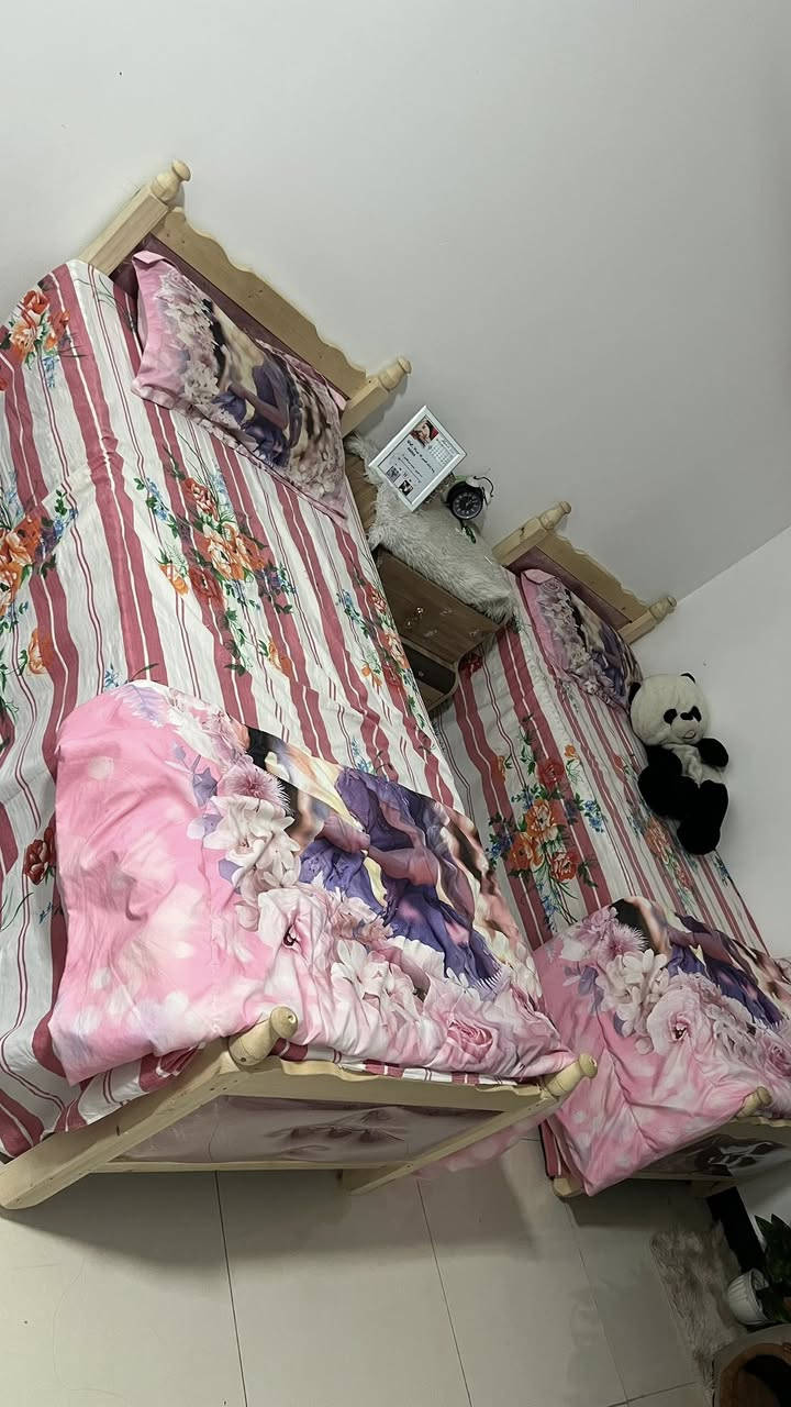 غراض مستعملة للبيع
تخم تركي نظيف مشتري بمليون وربع رايده ب ٦٥٠ عشر مقاعد
ميز تلفزيون ٤٠ الف
جرباية اطفال خشب ثقيل نجارة عدد ٢ مع الدواشك ب ١١٠ الف
واتس اب ***********
