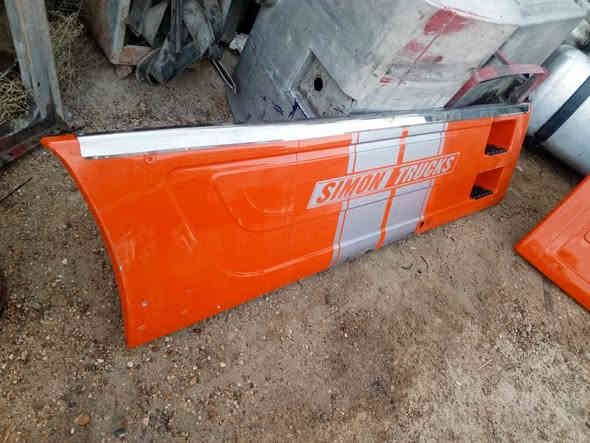 سلام عليكم سبايدرات حاجب مع القواعد محور طويل شرط وربي كاملات رمادي محور طويل ***********
