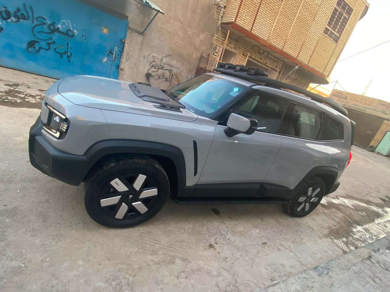 جانجان ديبال G318 موديل ٢٠٢٦ بدون حادث جديده جدا كل المواصفات الي بالك بيهة المحرك ثلاثة انظمة بلك ان هايبرد + بنزين + شحن منزلي اقتصادية جدا ماشيه ١١٠٠٠ كم بدون ملاحظات الضمان والصيانة داخل الشركة سعرها ٤٨ مليون دينار مكانها بلديات للاتصال ***********
