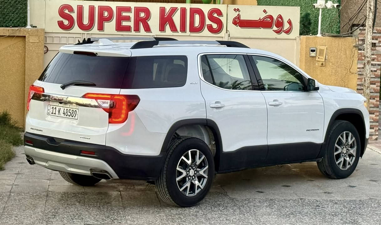 جمسي اكاديا SLT
2023
رقم بغداد دولي جديد
بصمة
تشغيل عن بعد
شاشة كبيرة
سماعاتBOSE
داخل ابيض وحوزي 
كشنات تدفئة
تنبيه الخروج عن المسار
كشن هزاز
نقطة عمياء
ثلاث وضعيات قيادة
اوتو ستوب
صندوق كهرباء
لايتات ليد امامي وخلفي
شاشة وايرليس
تبريد قطعتين منفصل 
سبعة راكب
4سلندر 2000توربو
فول تحكم ستيرن
فور ويل 
السعر 235$
مكان السيارة بغداد حي جهاد
حادث السياره حداديه اماميه 
للاستفسار***********
