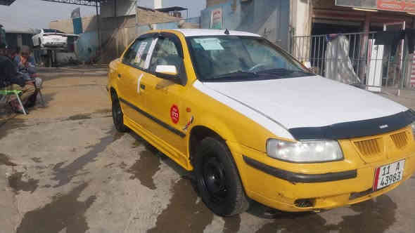 سنه 2011 رقم انجليزي قالوا ماكينه فرنسي مصفره خط وبحث وهيئه لهذا الشهر بارد باب السائق فقط تبريد يشتغل السعر 35.              ***********
