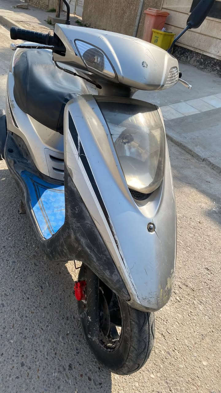 دراجه بريز للبيع محرك بلادي كهربائيات بلادي سلف هندر شغال العنوان بغداد الدوره السعر ٦٠٠ الف و بيها مجال بسيط للاستفسار ***********
