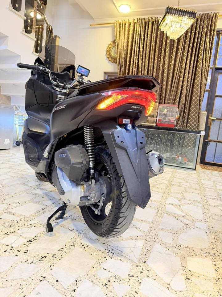 السلام عليكم للبيع PCx جيل الرابع وارد كوري دراجه برغي ممفتوح بيها
الدراجه مال جناي السعر 16 العنوان بغداد البلديات
***********

