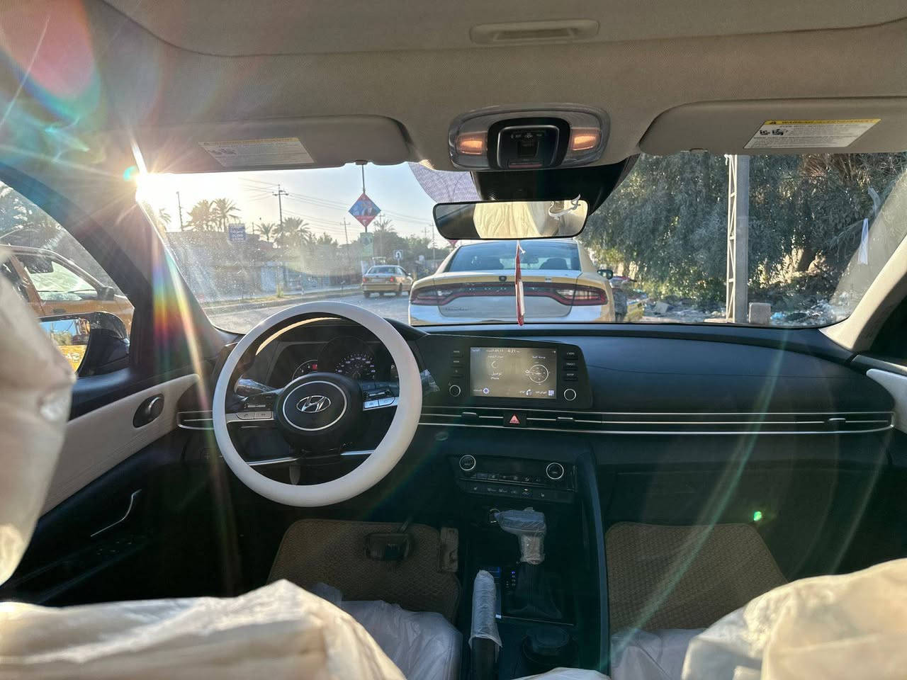 النتره 2022وارد امريكي
فول مواصفات 
حادثها فقط بنيد 
لو اسود  
داخلها ابيض 
للبيع فقط السعر 150وبيها مجال  الستفسار
*********** للتصال موقع السياره كربلاء
