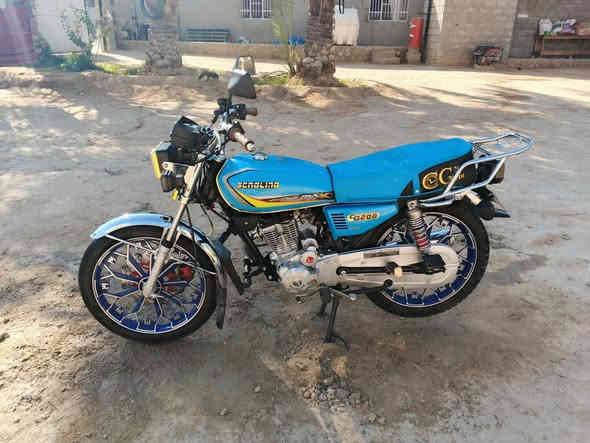 للبيع ايراني 2025 محرك 200 بصمه تشغيل موطور بعده جديد مكان حديثه بروانه سعر 850 وبي مجال للشراي ***********
