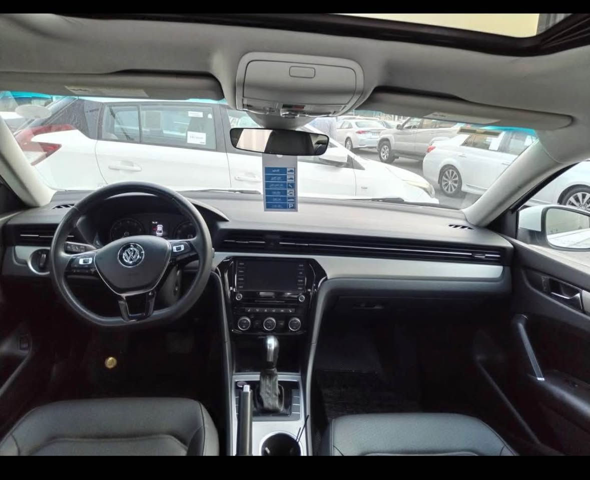 باسات ٢٠٢٢ فول مواسةفات سةيارةكة بي سبوغة دو دةركاي بيلادي كوراوة بيش و بشتي كةبسة بةناوي خومة كيرو مةكينة بةشةرت نةكراوةتةوة *********** أربيل, العراق
