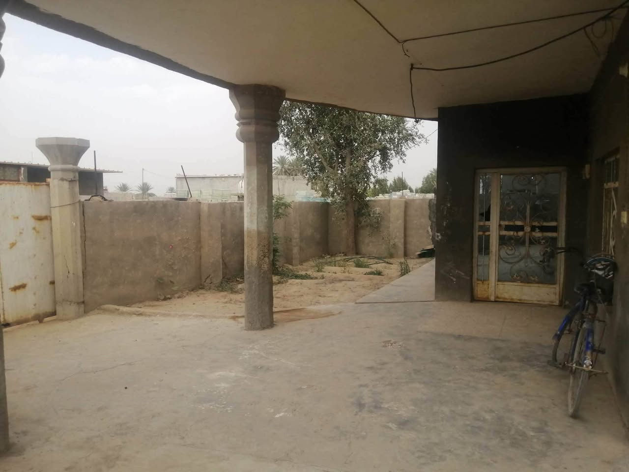 بيت للبيع/حي الفرات قرب ملعب بيت جفات مساحة 290م
السقف صب مسلح/أرضية سيراميك
السعر /45 مليون
للتواصل/***********
