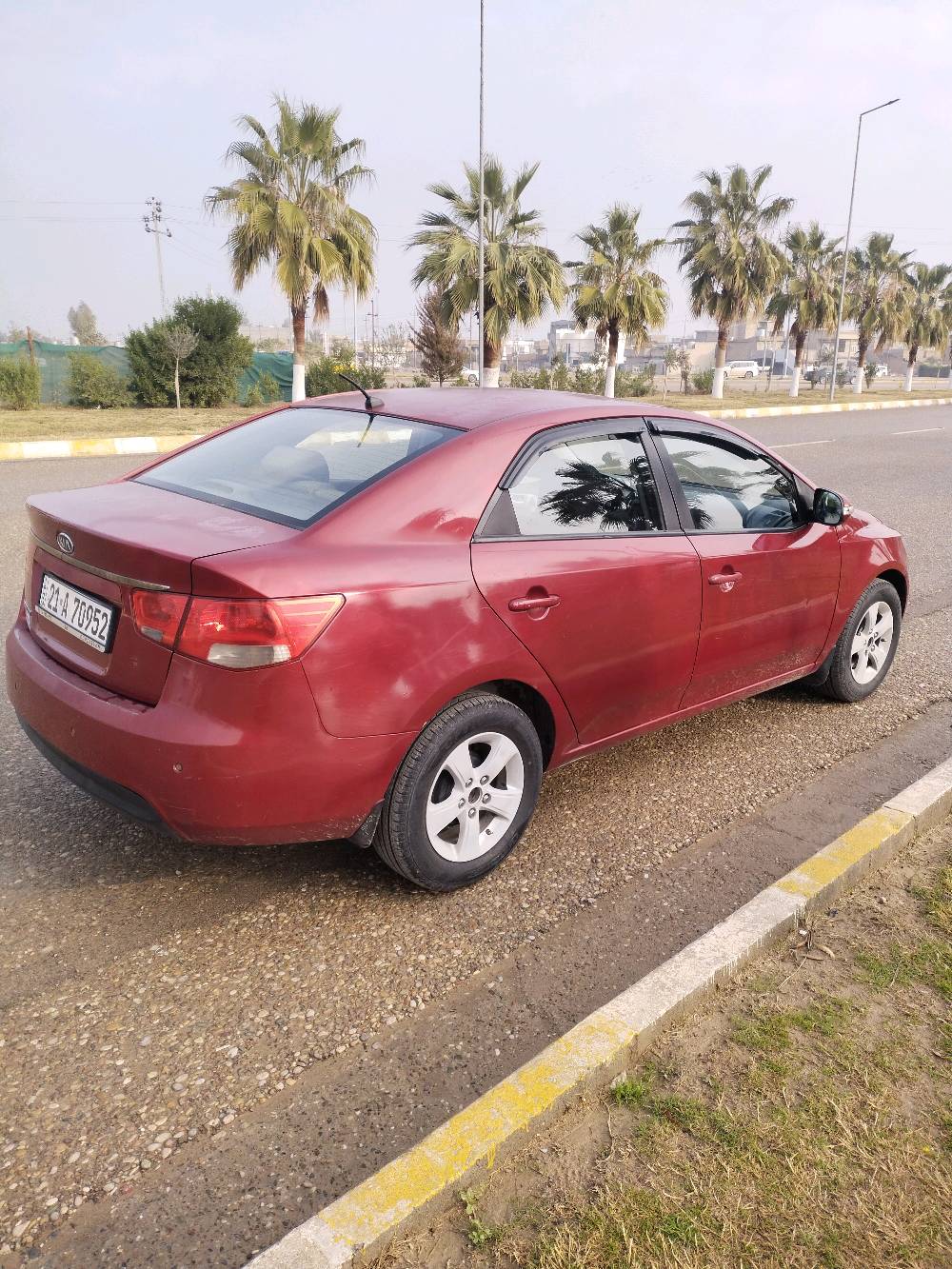 للبيع سيراتو 2010 خليجي سنوية بأسمي لل28 كوبون بانزين تايرات جديد حدادية كاملة كير محرك بالشرط ضرر قطعتين بدون دواخل سعر 85 وبي مجال للطيبين مكان كركوك 