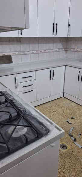 اللهم صل على محمد وآل محمد
المصداقيه  نهجنا 👍🏻🙂 
الجوده عنواننا ✨
معمل سورى يقدم لكم 🆕
1-دقه في العمل.حيث يكون العمل بأيدي ماهره 
2-جوده عاليه ✨من خلال استخدام مواد عالية الجوده 
3-أسعار مناسبه 💵 💯
4-توصيل مجاني  🆓 داخل القاسم والحمزه والشوملي والطليعه 
وباقي المناطق اجور رمزيه 💵🤏
📍العنوان القاسم حي الصناعي 
الهاتف 📞 ***********
