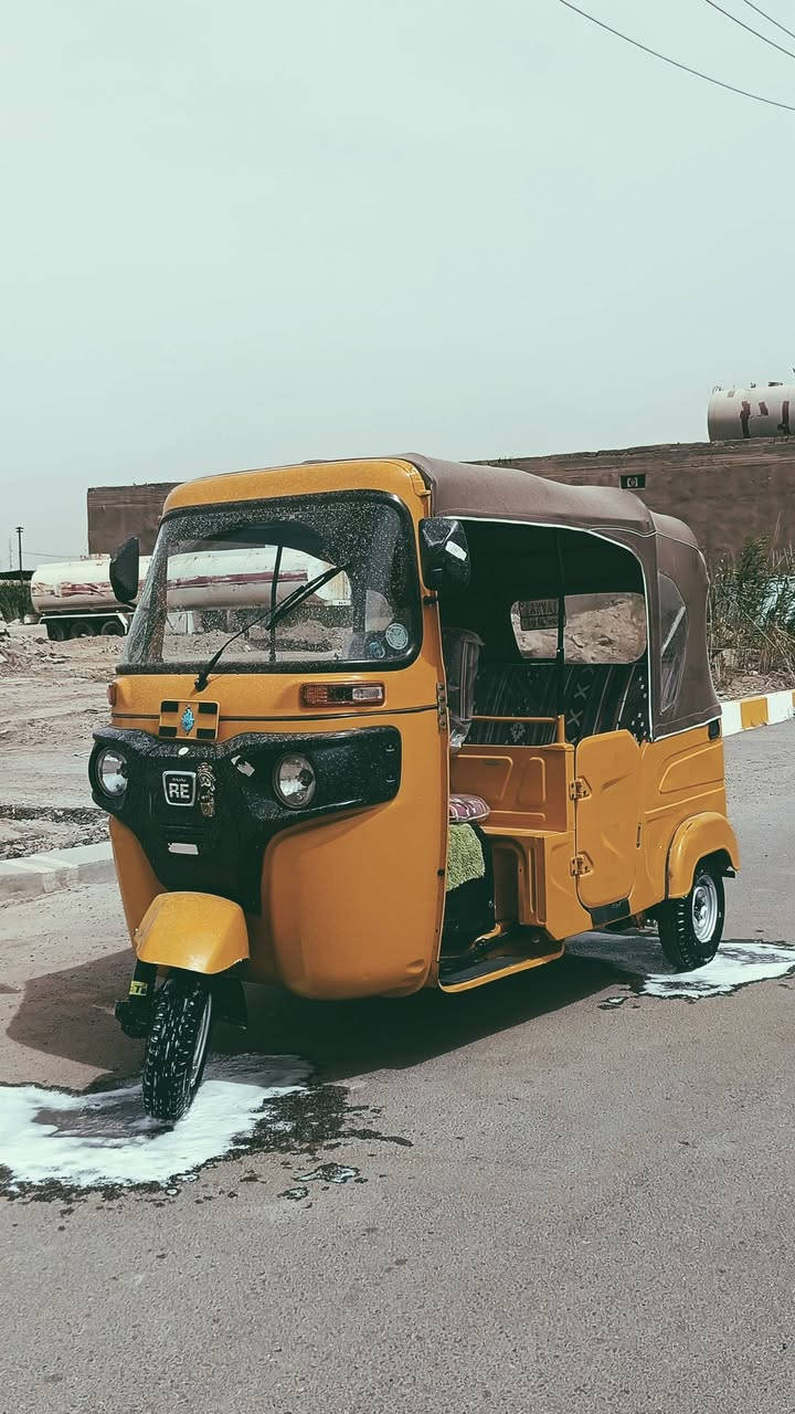 21للبيع مكينه+اكسل+ كفاله
بيها ضربه بل صفحه اليسره فقط معمره دوس 
دراجه كلش حلوه وماعوزها شي  كبل للشارع 
رقم ذي قار مداور ثاني يوم 
تجي وتشوف بعينك  تصل وبيك خير ودلل رقمي خاص مجوب ***********
