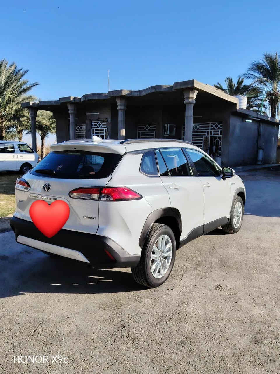 السلام عليكم..
للبيع كورولا كروز ساز ياباني اصلي نظام هايبرد وبنانزين موديل 24 

كامل المواصفات كفالة عامة .

السعر /210$ 

بيها مجال بسيط .. 

الإتصال/ *********** /واتساب

***********/ واتساب
