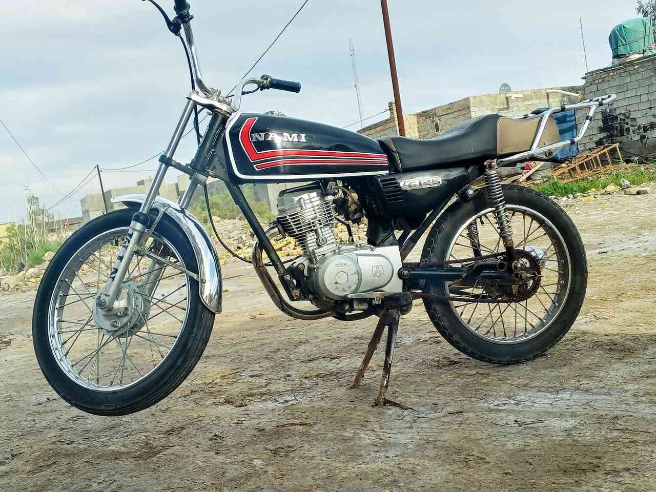 السلام عليكم
ايراني للبيع او مراوس 
دراجة موديل 2023 مكينة مبدل ولفات فقط  الدراجة كلك اوراق ضاعت الشاصي صاحي   مابية شي شلعة ونهضة حلوة سعرة 350
 وبيها مجال خابرني وتددلل مكان ذي قار قضاء الدواية 
***********
