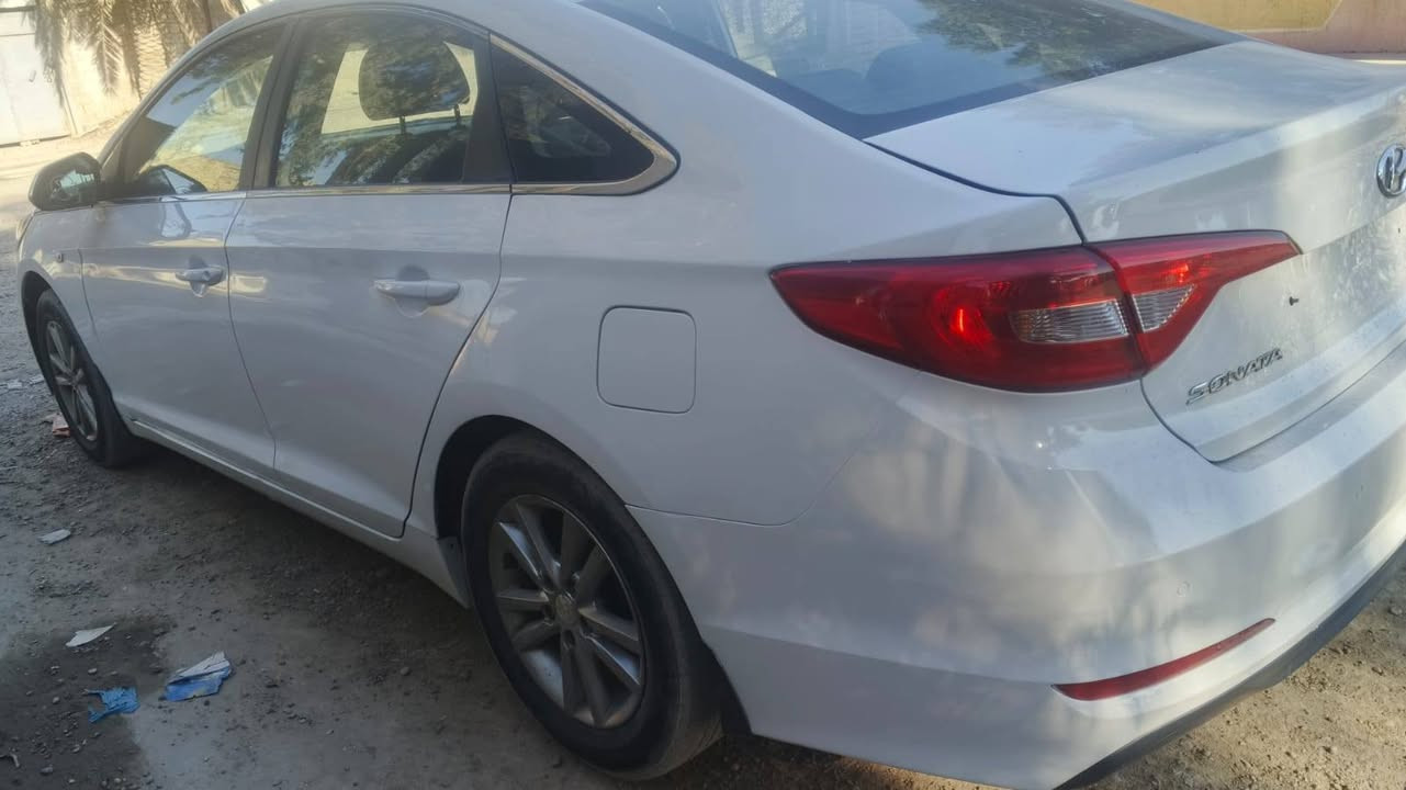 السلام عليكم سوناتا موديل 17 دخول جديد سياره جاهزه ما في اي نقص سياره حلوه محرك 2400 غاز غاز بيها قصه جنطه
ادوات ادوات ادوات 
السعر 58 ورقه وبيها مجال
العنوان بغداد رقم الهاتف ***********
