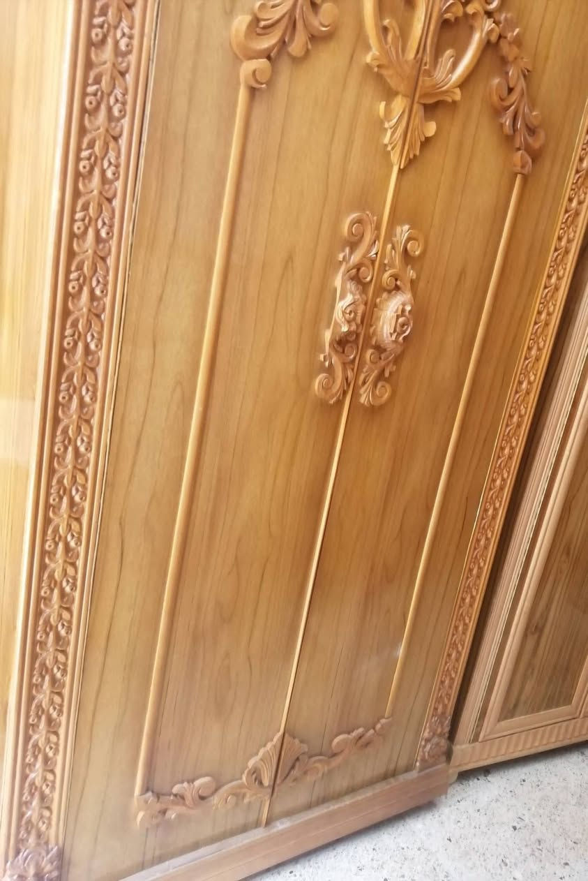 عرض خاص متوفر زواية فصال كنتور بابين ملحق حل وشد خشب صاج ثقيل حيل نقش زان شغل توصي درجة اولى مو شغل سوكي صبغ حراري جدد مامستعملين للأستفسار *********** او مراسلة الصفحة خاص العنوان الموصل متوفر توصيل
