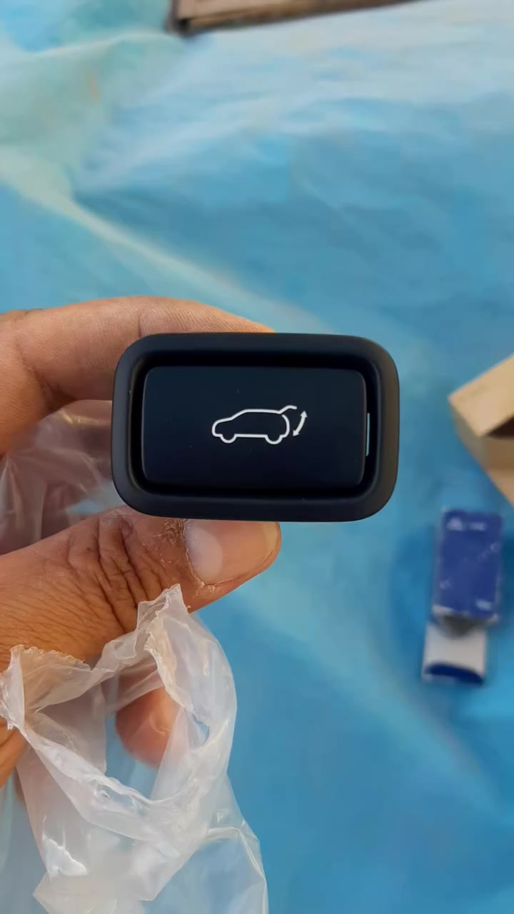 يتوفر لدينا ادوات سورنتو سنتافيا سبورتج توسان جديد ومستخدم الرمادي شارع ٦٠ قرب مستشفى الرازي للاستفسار الاتصال على الارقام التاليه *********** / ***********
يوجد توصيل لجميع المحافظات
