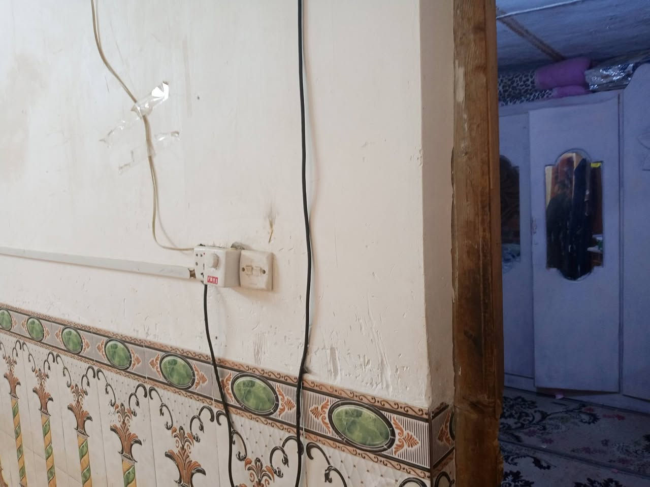 يالله
اللهم صل على محمد وال محمد
دار مع محلات 2 للبيع مؤجرات حاليا 
الدار على التبليط مباشرة ركن شارع الدجين الرئيسي موقع تجاري زراعي سند المكاتبه مع صاحب الارض حصرا البيت يحتوي على غرفه ومطبخ وهول واستقبال سيراميك كما موضح بالصور مؤجر حاليا ب 175 ومحلات اثنين مؤجرات حاليا ايجار المحل الواحد 100 يباع بسعر قطعه للاستفسار عن السعر مراسلة الصفحه او واتساب *********** مكتب الكرار للعقار والمقاولات العامه 
نستقبل جميع عروضكم
بيع شراء ايجار @إشارة
