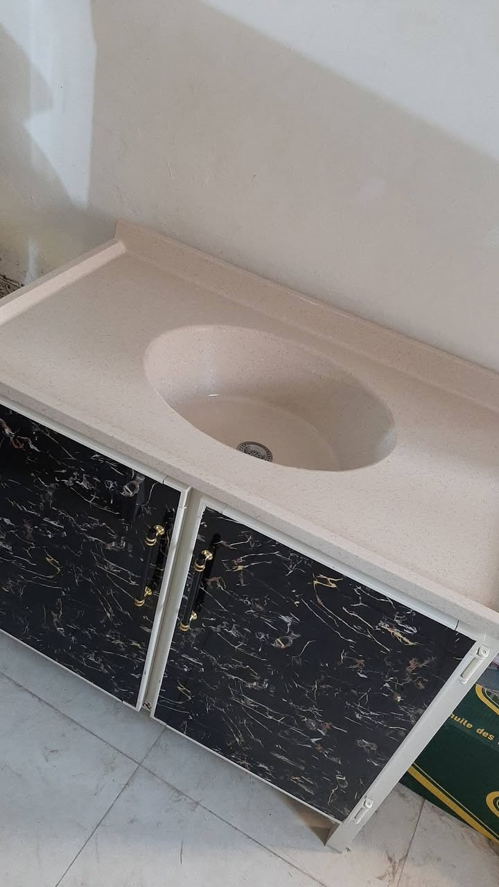 سنك مرمر الالمنيوم تزكام نضيف جداً للبيع ب100 
مكاني ناصريه مركز


**إذا كنت صاحب هذا الإعلان وتريد حذفه لأي سبب، رجاءا أرسل رسالة إلى الدعم الفني**