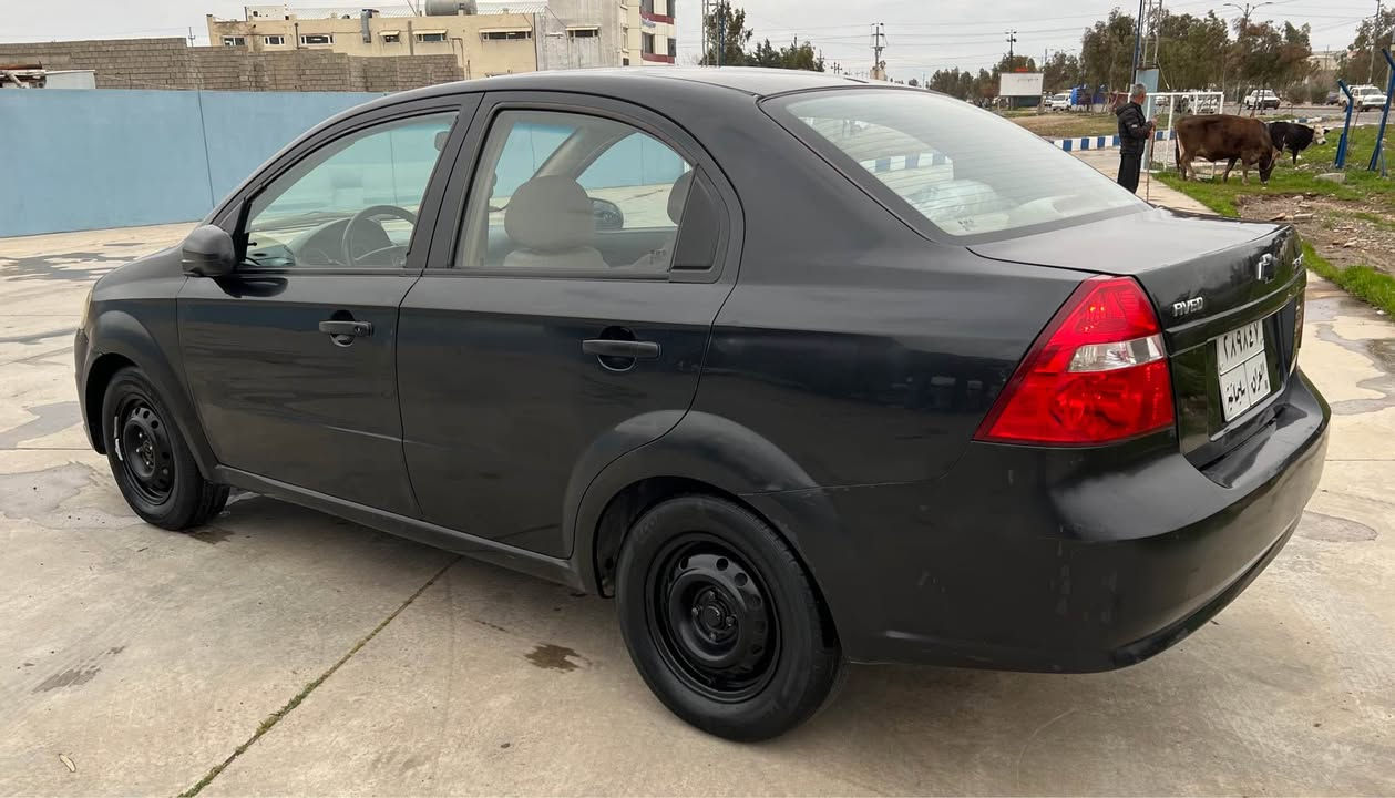 ئةڤيو موديل 2009 گير عادي مةكينة گةورة رةقةم سليماني سةنةوي بةسةر چووة گير مةكينة تةقةو رةقة بةشةرت كارةباي هةمووي بةشةرت كالبونةوةي نية 4 پارچةي بوياخة بي ناو گرتن نرخ 50 گةلا و مةعامةلة شوين چةمچةمال 
***********
*********** السليمانية, العراق
