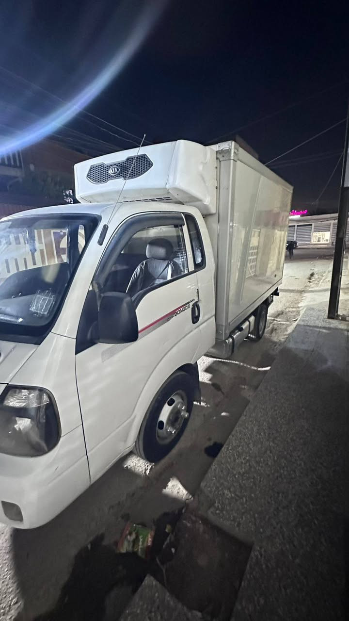 السلام عليكم براد 2016 فحل مسكر للتواصل
***********
