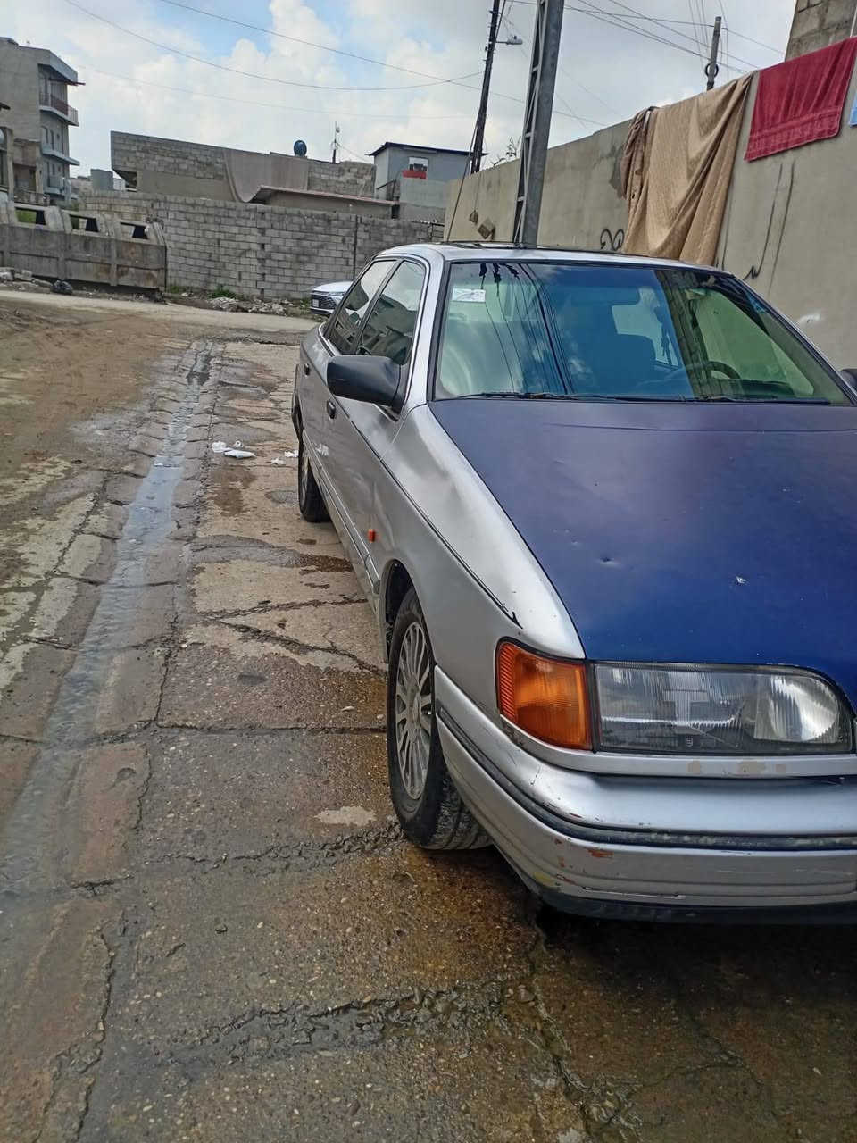 السلام عليكم الحلال للبيع
فورد سكوربيو جنطة
محرك 4 سلندر قبق اسود 
شرط التحويل 
رقم مسطرة دولي جديد سنوية لل 2030
 موديل 91 اصل
محرك بي اثر نفخ كل تبديلة تنقص نص لتر 
منضومة تبريد كاملة ناقص بس غاز 
وايرمنا كلها شغاله  
صبغ حزام جمالية فقط بدون معجون بدون ضرر
كاربون الكتروني 
سلايد  جامات كهربائية 
سماعات 4 جديد
طخم جديد امامي وخلفي 
گيجات كامل شغالة 
السعر 25 وبيها مجال *********** بي واتساب
