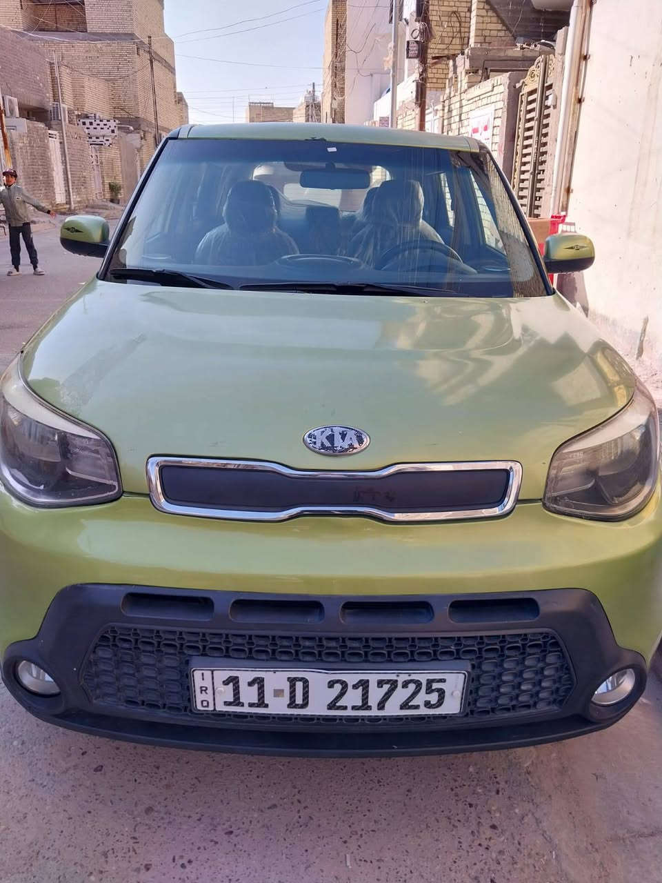 السلام عليكم كية صول موديل 14وارد امريكي حادث بس بنيد صبغ بدون اي دواخل شاصي لغد  كفالة السياره بغداد الدولي الجديد بسمي مكان السياره بغداد حي اور السعر 98وبيهة مجال قليل والاستفسار ***********
