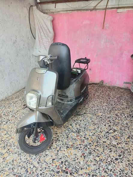 سلام عليكم بوليس لبيع مامتوحه تره بس بيه لاستيك ولف بس من بارده دخن ومن تحمه تكطع دراجه نكره سلف وكلجه لخلي يرادله تبديل بيه سستم سماعات مكاني لرئاسه مال لعبيدي رقمي ***********
