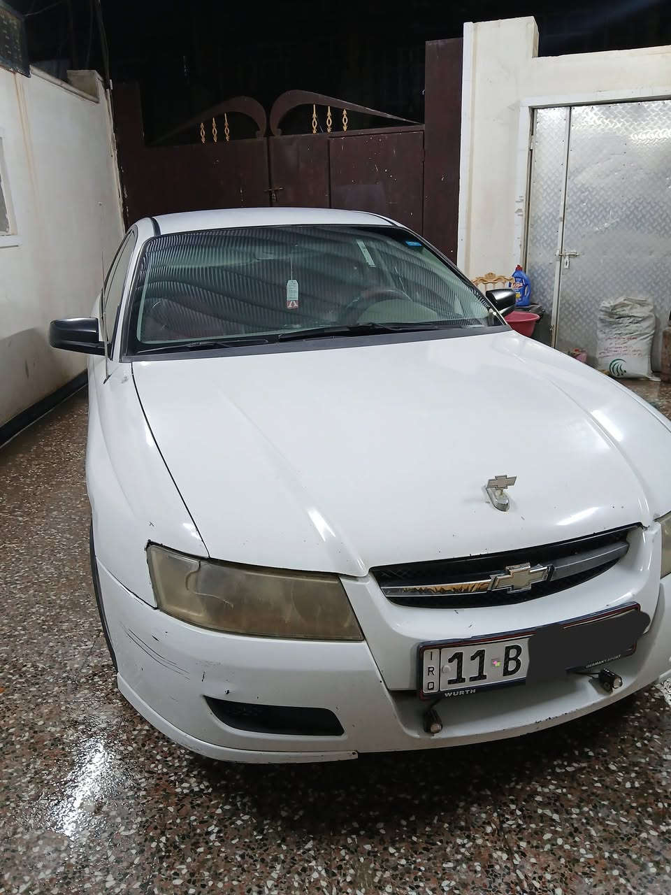 سلام عليكم لومينا موديل ٢٠٠٦ مشروع وطني رقم انكليزي محرك وكير اصلي جيد تبريد شغال ثلج سعرها ٤٧ ورقه مكانها بغداد العبيدي الرئاسه شارع ٢٠ رقم الموبايل ***********
