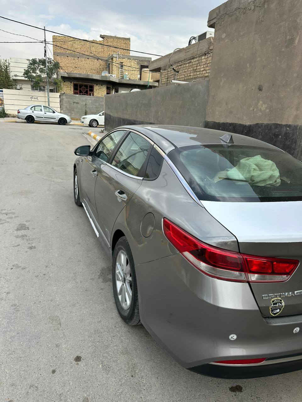 اوبتما وارد امريكا 2016 سياره حادثه جاملغ امامي بنيد سياره حلوه ماناقصها أي شيء رقم واسط انكليزي ***********  *********** سعر 120 وبيها مجال
