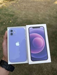 ايفون 12 ذاكرة 128  300 الف  الجادرية  07806158826 واتساب