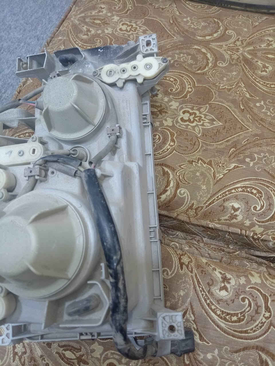 غراض كنتر بزون البيع وارد يابان
***********
