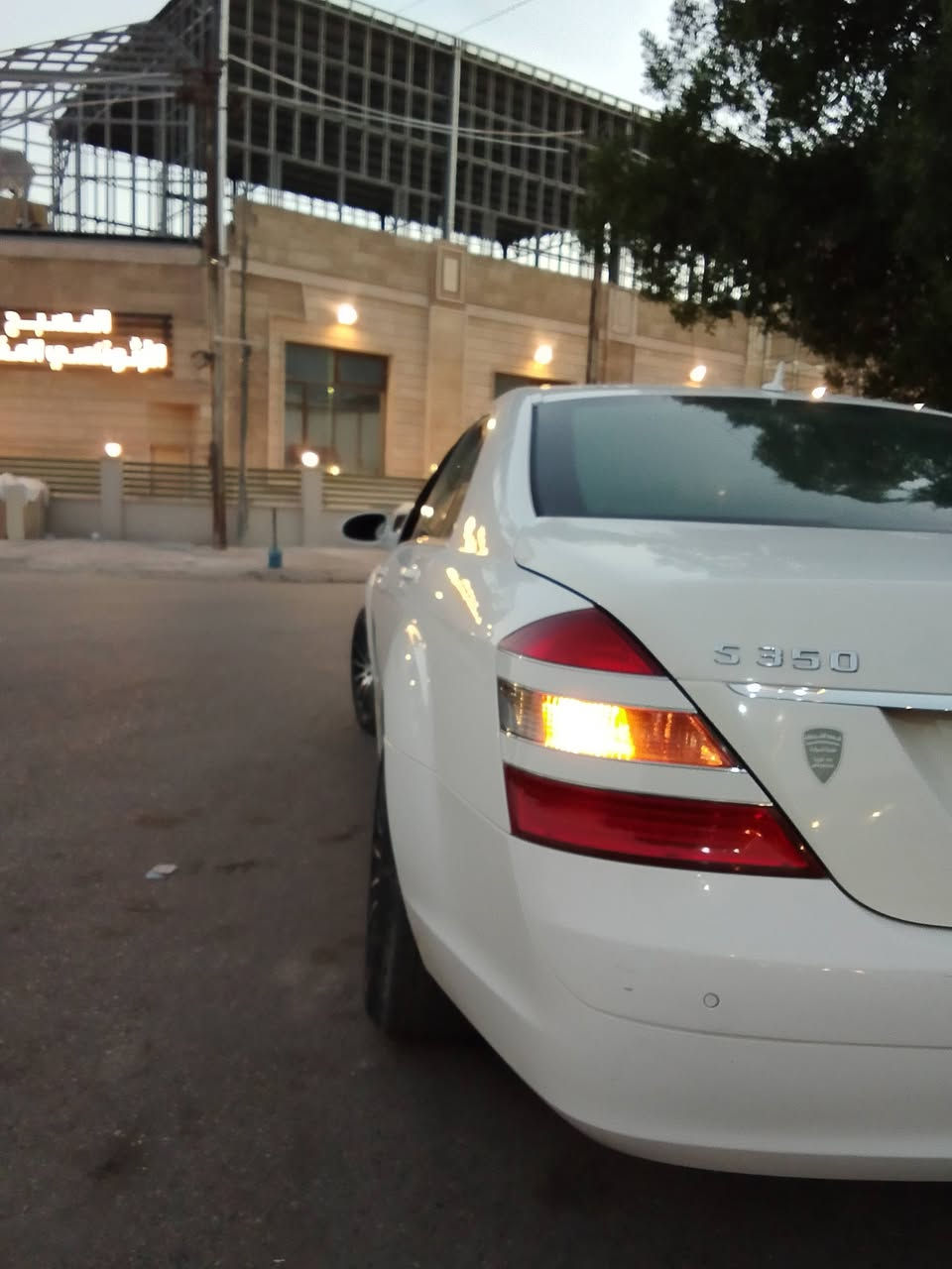 يالله مارسدس 2006 S350 وارد يابان
للبيع او مراوس حسب قناعه

مكفول كفاله عامه ماعده خشم جاملع طخه كلش صغيره معدل على بارد 

بدون دواخل 

سياره فول مواصفات واحد ع واحد كشنات جلد تدفئه تبريد تبريد ثلج مشاءلله تخم تايرات جدد جوبلاسات مسلحه درع مو عاديه شاشه تحكمات سترين ثلث قطع تبريد ثلث انضمه قياده رادارات كامره حساسات بصمه السياره مري شفط دشبول جلد وصاج ويلاه جدد رياضي تحويل ثاني يوم محرك 3 ونص V6 كير تعليك سلايت روف  لايت زينون أوتوماتيكيا السعر 190 وبيها مجال شي قليل  مكان السيارة بغداد الكراده داخل مقابيل شارع الاورزدي

الرقم واتساب فقط 

*********** واتساب فقط
