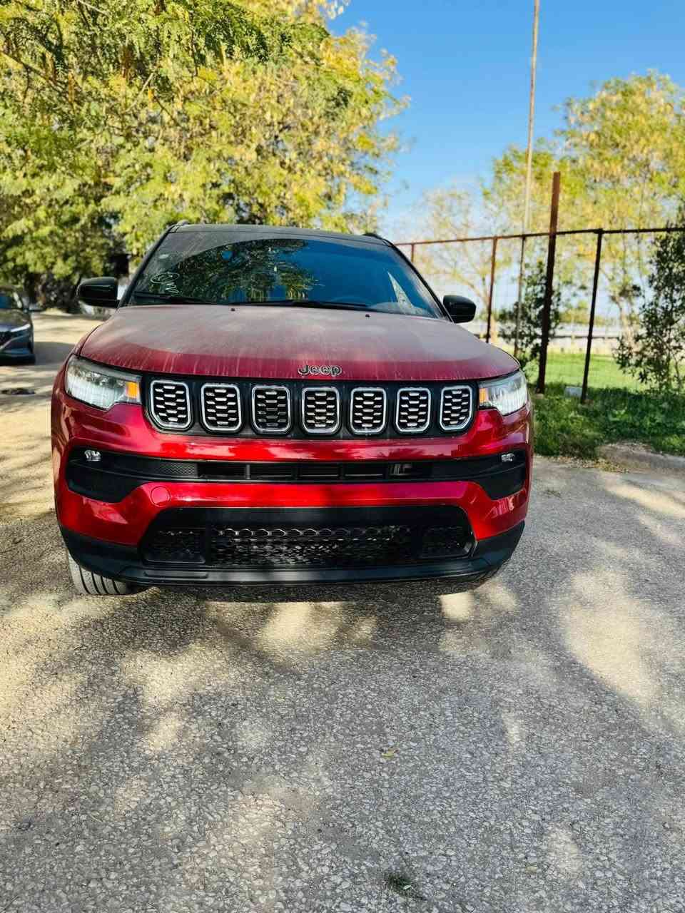 جيب كومباس موديل 2024 السيارة فول مواصفات توكلر  1/1  حادثها فقط بنيد  المحرك 2000تيربو ماشية 11mi
السيارة جديدة وضع الشركة 
السعر 158$ وبي مجال

بيع او مراوس  

مكانها المسيب سدة الهندية 
*********** واتساب موجود بالرقم
