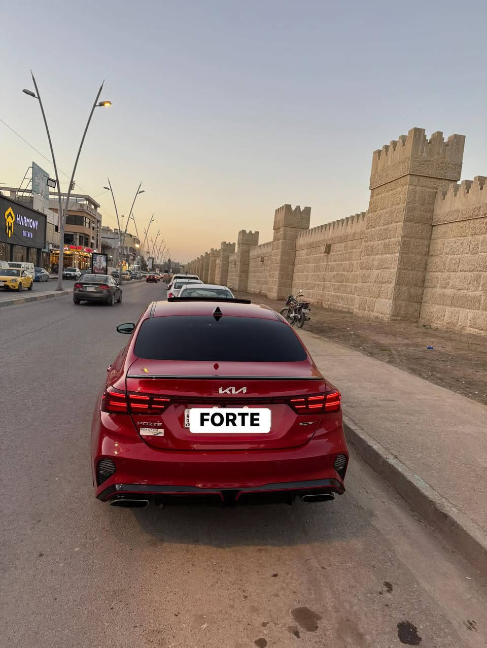 FORTE  
GT
موديل 2022 
فول 1/1 
ماشيه 55 ميل 
رقم اربيل باسمي 
ضرر بداير الجاملغ الخلفي والباب الخلفي وايرباك برده فقط 
***********
***********
