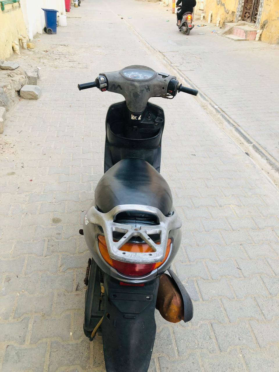 دولفين ياباني نكره سلف ماناقصه برغي كلشي شغال مفتوحه بستم فقط 
مكاني رميثه سعر 550


**إذا كنت صاحب هذا الإعلان وتريد حذفه لأي سبب، رجاءا أرسل رسالة إلى الدعم الفني**