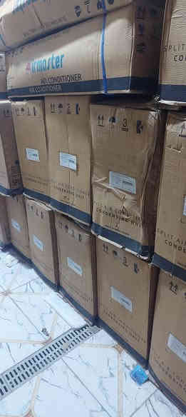 السلام عليكم
سبلت ٢طن شركة العيسى سعودي الأصلي حار بارد 

ثري فيز جديد كارتون بدون بوري 

السعر ٣٧٥ ألف قفل العدد ٣٠ قطعه 

الشراي يتصل ***********
