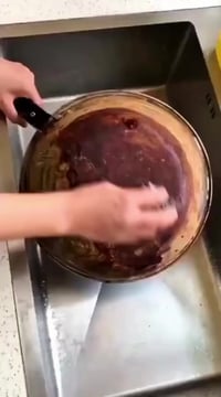 ✨ خلي مطبخك يلمع مع Cleaner Beauty! ✨  💎 ينظف ويزيل الدهون والبقع من ا...