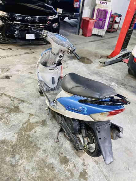 للبيع ماكس منغولي حاويه صار شهرين من نازله وصل معرض مفتوحه مره  (وحده 1 فقط ولفات    )      نكره سلف بكل وقت اي عيب مابيهه دراجه مال جناي سعر 625 وبيهه مجال لشراي لاستفسار ***********
