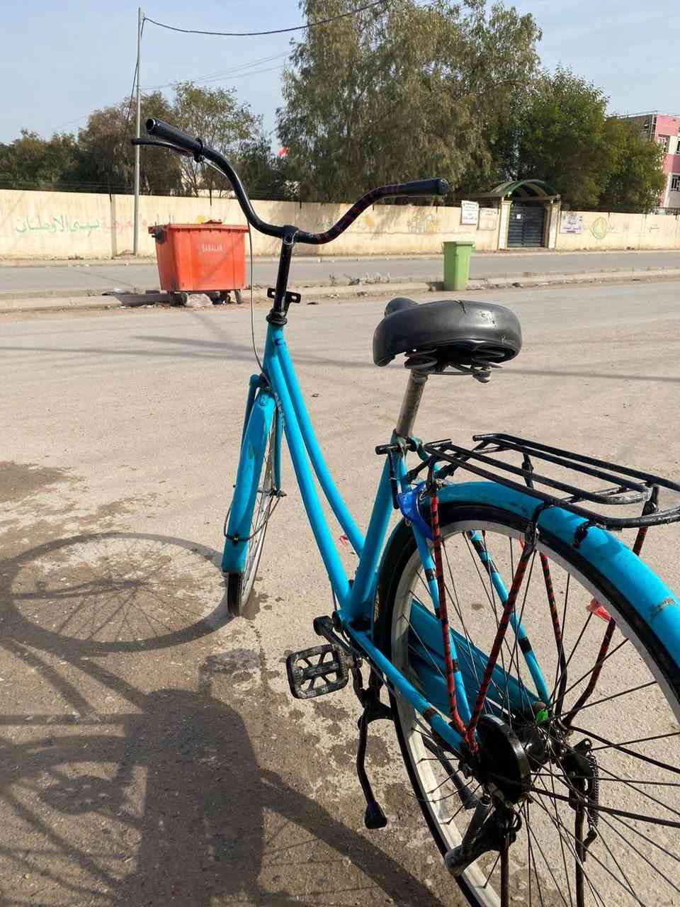 السلام عليكم البيع باسكل موزه حجم 26 يابني شرط تايرات وجوابه جديد لون مميز بريك بل مكان سعر ٥٥ وبيها مجال بسيط العنوان تكريت القادسية شارع ابو عقرب حجز ماحجز *********** مستعجل على بيعته
