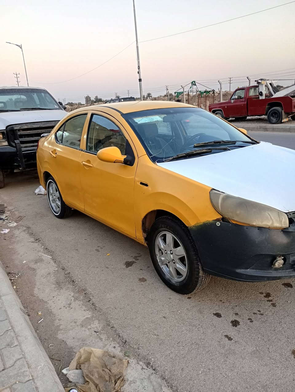 السلام عليكم / جاك صيني محوره ياباني 
للبيع جاك صيني رقم ميسان هيئه مطلوبه غرامات مصفره مكينه كير كورله محوره بديه شوفت العين مكينه كير حداديه غرفه نضيفه تجي شوف ودكلب وتفحص وبخدمتك موديل 2009 راعيه يمي يحول اتصل السعر 18 اتصل ودلل *********** 
***********
