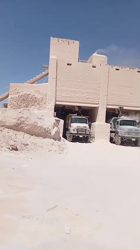يوجد لدينا جص الفلوجة الكرمة الجزيرة، جص درجة اولى على الفحص، يصلك كامل عمال مع كواني تفريق من الطابق الارضي الى الطابق الثالث حسب الطلب، ونتعامل بمصداقية ونتميز بالدقة وسرعة العمل، ونوعية الجص والكمية من يريد الشراء الإتصال على الأرقام التالي*********** //40 كونيه جيب 50 /60
